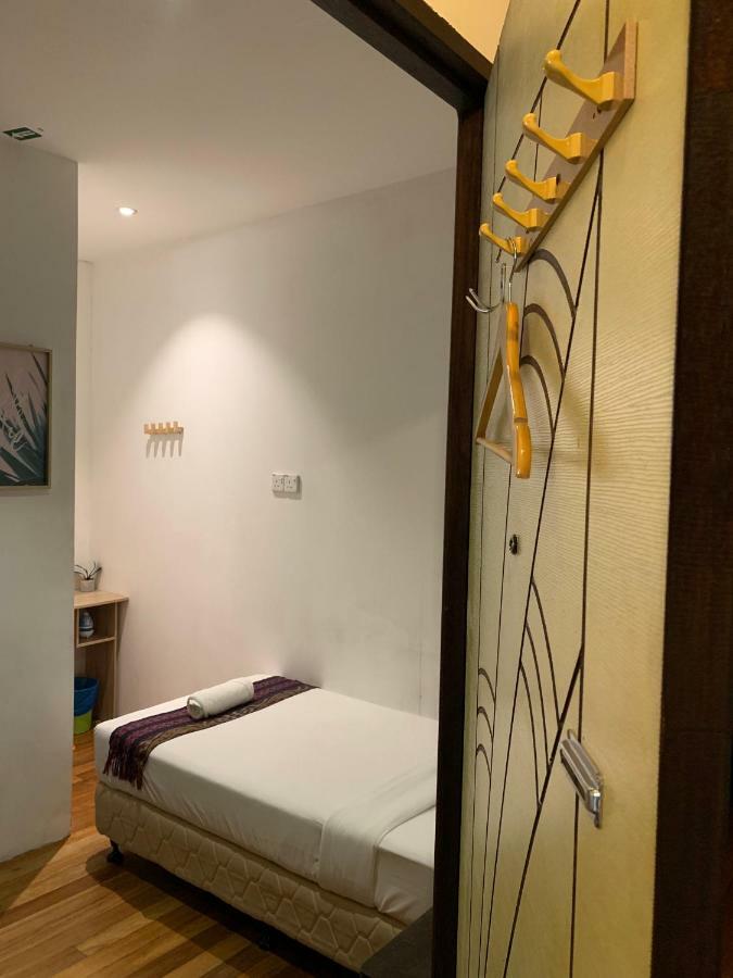 My Place Hotel & Lodge Kuching Ngoại thất bức ảnh