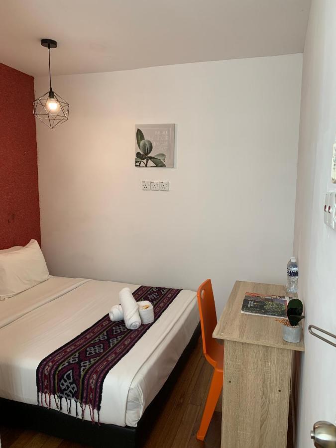 My Place Hotel & Lodge Kuching Ngoại thất bức ảnh