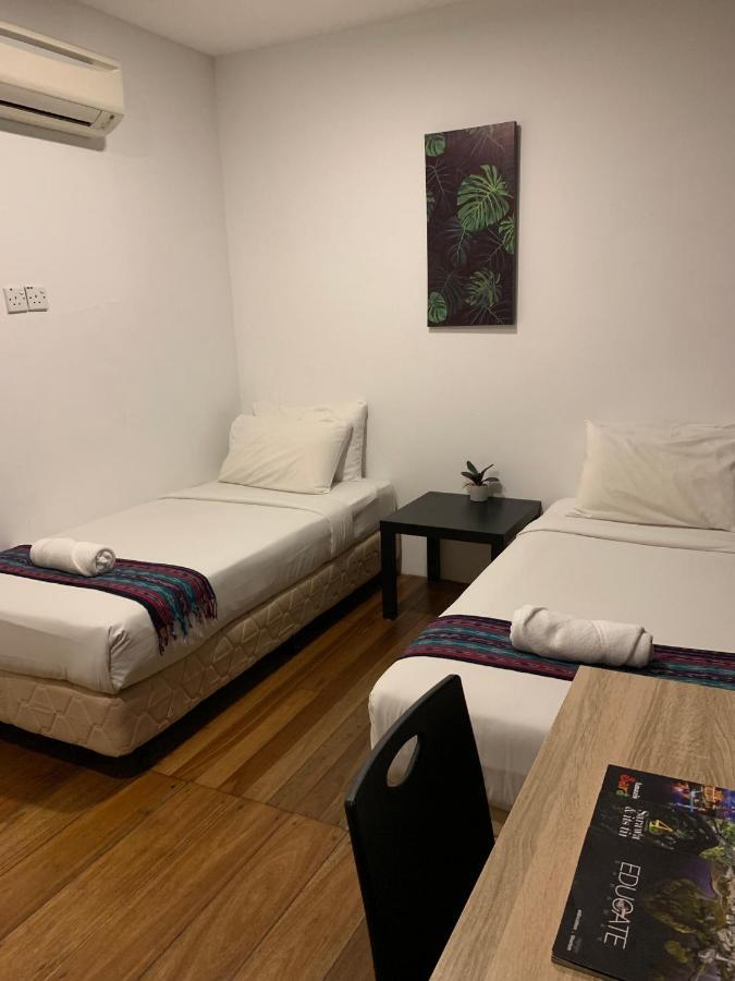 My Place Hotel & Lodge Kuching Ngoại thất bức ảnh