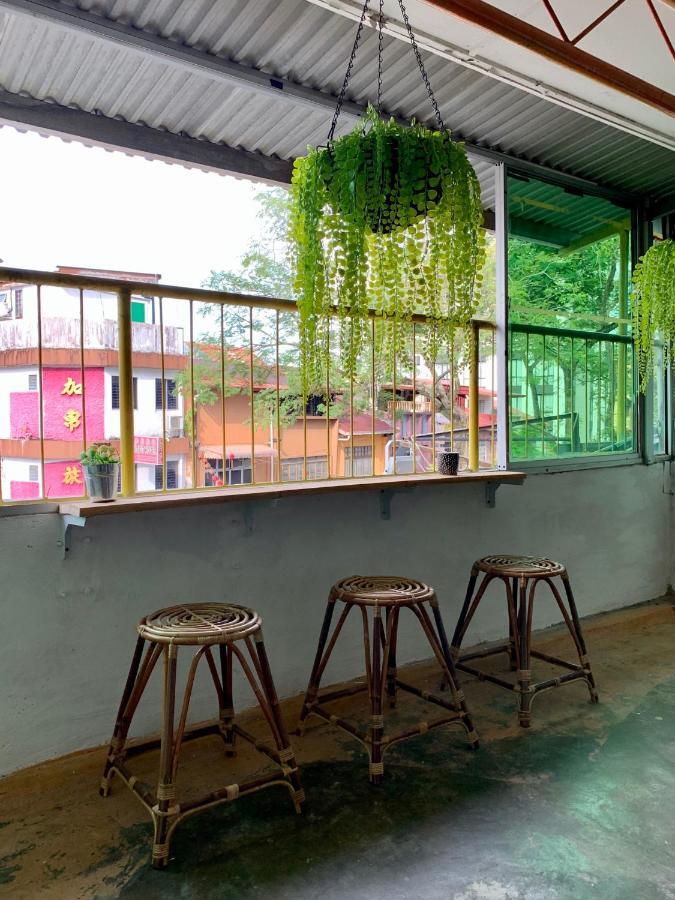 My Place Hotel & Lodge Kuching Ngoại thất bức ảnh